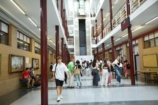 El 75% de los graduados universitarios andaluces ya trabaja tras cuatro años de finalizar sus estudios