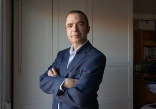 Inauguración del Aula de Narratives de la Universitat de València con tertulia sobre centralismo y periferias