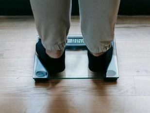 El ayuno intermitente es igual de efectivo que las dietas convencionales para perder peso