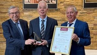 Celestino Santos Buelga recibe el Premio Grande Covián por su investigación en nutrición
