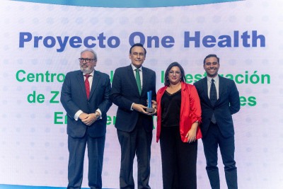 El CAIZEM recibe el premio ConSalud 2025 por su proyecto One Health