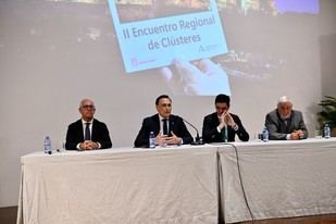 Congreso de Clústeres potencia la colaboración empresarial en Andalucía