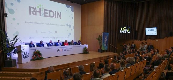Expertos en hidrógeno renovable se reúnen en el Congreso RH2EDiN en Algeciras