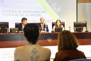 Congreso denuncia la desigualdad laboral de mujeres migrantes