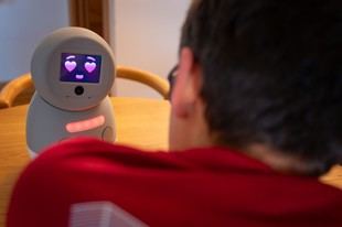 Robot emocional del CSIC apoya terapias para niños con autismo