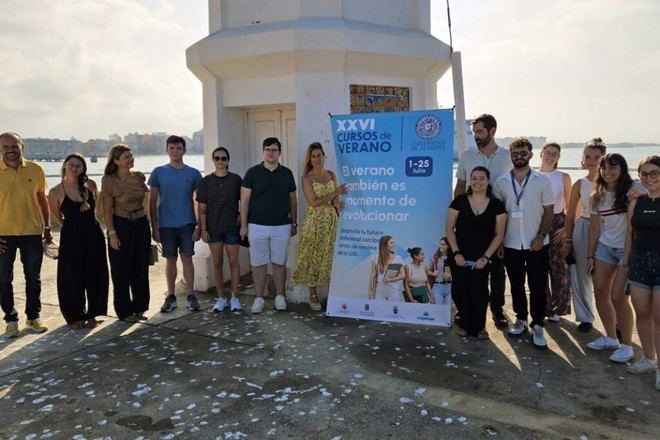 Andalucía se posiciona como líder en economía azul tras curso de verano en Almería