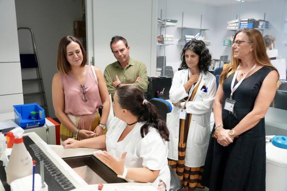 García-Page invierte más de 50 millones en 453 proyectos de investigación en la última década