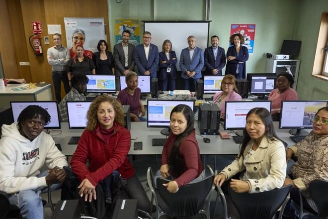 Navarra lanza 'Kliko', una campaña gratuita de formación digital para todos los ciudadanos