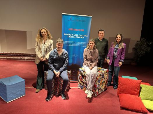 Ciclo de teatros sobre ciberseguridad para jóvenes en Castilla-La Mancha