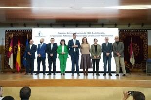 El Gobierno regional premia a 67 estudiantes por su excelencia en FP y Educación