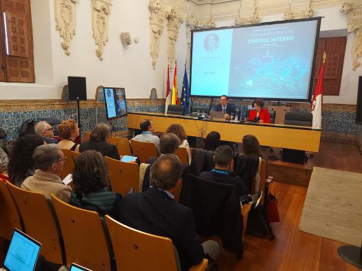 Castilla-La Mancha destaca sus nuevas herramientas de gestión pública como modelo para otras comunidades