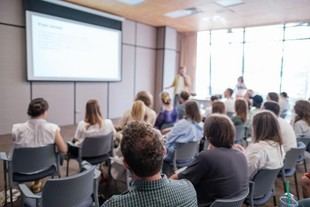 Gobierno regional consulta decreto para compatibilizar segundo puesto de profesor sustituto en universidades