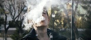 Hospital de Clínicas alerta sobre riesgos de los vapeadores en jóvenes