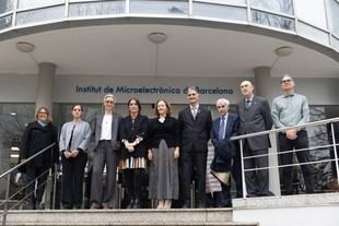 El IMB-CNM conmemora 40 años y anuncia la expansión de su sala blanca