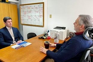 El intendente de Ayacucho se reúne con la UNLP para fortalecer la gestión local