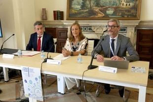 Expertos debaten sobre regulación del transporte en el IX Congreso Internacional de Transport