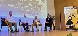 La Universidad de Cádiz preserva el legado fotográfico de Miguel Ángel del Águila 'Foti'