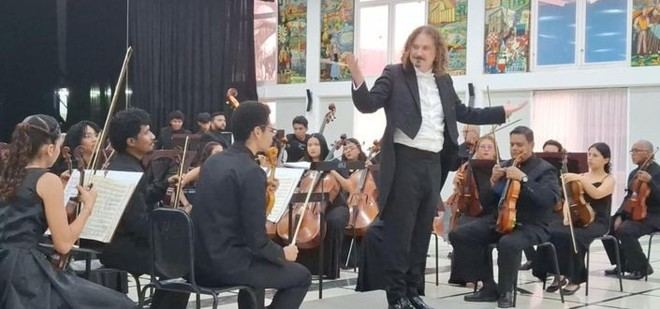 Gil de Gálvez finaliza su exitosa gira musical en Venezuela