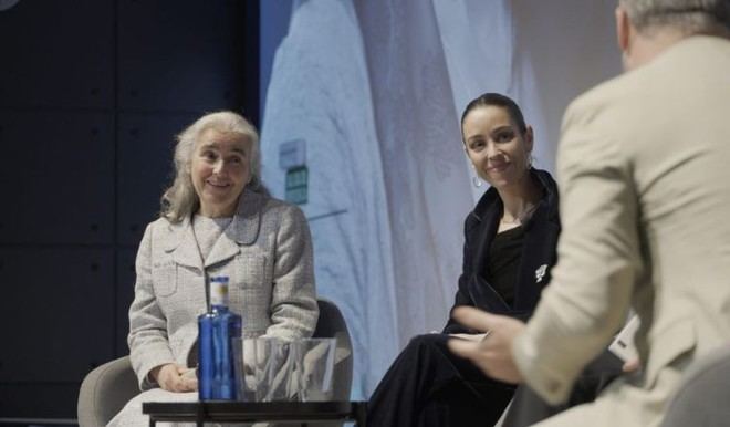 Almudena Carneiro, investigadora de Loyola, recibe el Premio Beiman por su tesis sobre apnea del sueño