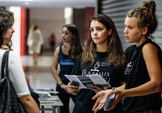 Aumenta un 7% la participación de estudiantes en Erasmus+ Prácticas