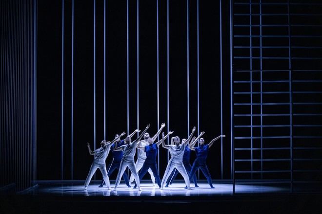 El Paranimf de la UJI presenta una variada programación de teatro, danza y cine para este otoño