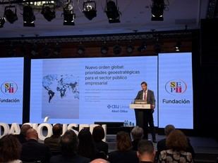 Francisco Villacampa de la CEU UAO participa en jornada sobre geoestrategia y sector público