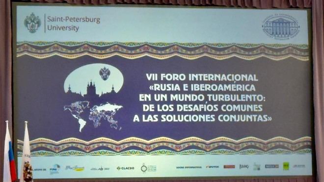 Xavier Baró analiza el socialismo albanés en un foro internacional en Rusia