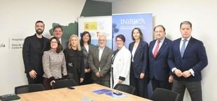 Visita del secretario de Estado a la nueva unidad de ensayos clínicos del INiBICA