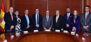 El rector de la Universidad de Salamanca visita Colombia y Ecuador para fortalecer la cooperación académica