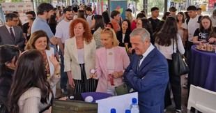 Feria de Empleo en la UCAM conecta estudiantes con empresas y oportunidades laborales