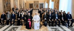 Investigadores presentan estudio sobre inteligencia artificial y su impacto social