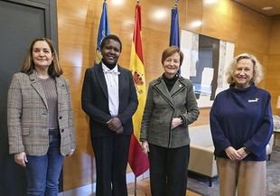 Elizabeth Matey implementará nuevos protocolos en Kenia tras su beca en la Universitat de València