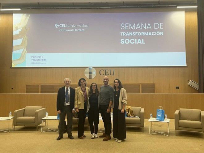 Empatía y comunicación en la atención a personas con discapacidad