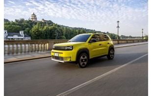 Stellantis lidera ventas de coches híbridos en EU30 durante mayo