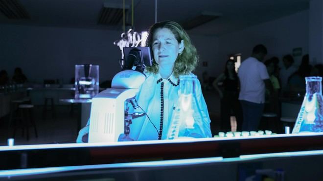 Investigadores de UANL desarrollan innovador irrigador dental mexicano