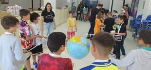 Escolares de Puerto Real aprenden sobre sostenibilidad marina y acuicultura con la UCA
