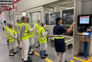 Estudiantes de Ingeniería visitan la empresa Auxiliar Conservera en Molina de Segura