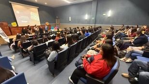 Estudiantes de la UACJ participan masivamente en diálogos sobre derechos universitarios