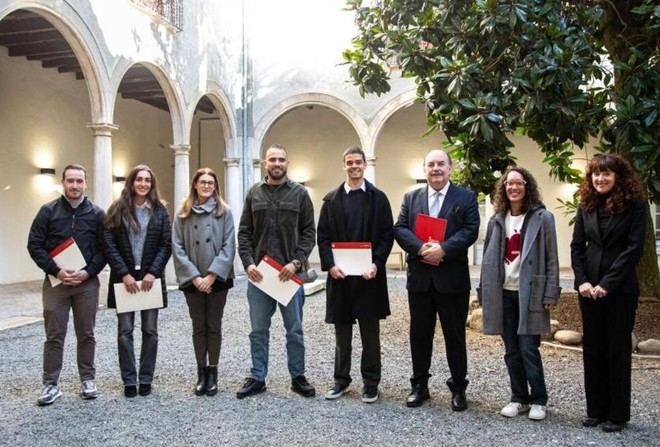Premios TFG Innova Talent 2025: estudiantes de UVic-UCC presentan sus proyectos innovadores