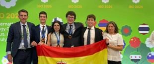 Estudiantes de Extremadura brillan en la Olimpiada Internacional de Biología en Lituania