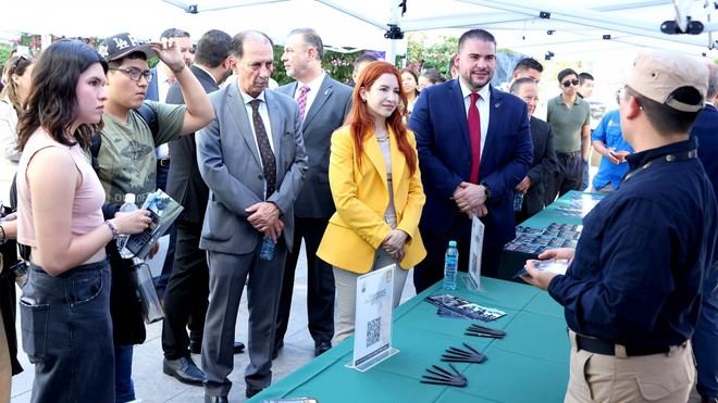 FACDYC impulsa la inserción laboral de estudiantes en Feria del Trabajo