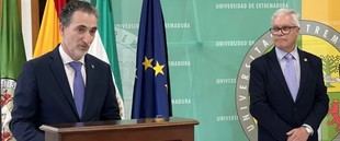 Fernando Álvarez Franco asume como nuevo decano de la Facultad de Ciencias en UEx