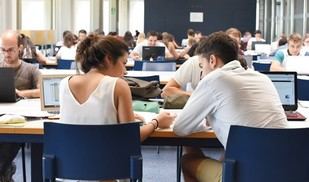 La UPV presenta más de 40 microcredenciales para mejorar la empleabilidad