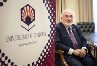 Francisco Muñoz Usano recibe la Medalla de Santa Bárbara por su labor en la Brigada Guzmán el Bueno X