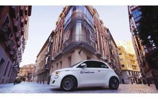 Fiat 500e y Ample lanzan en Madrid un innovador sistema de intercambio de baterías