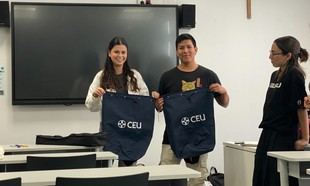 Estudiantes del CEU de Elche componen canciones infantiles para la enseñanza musical