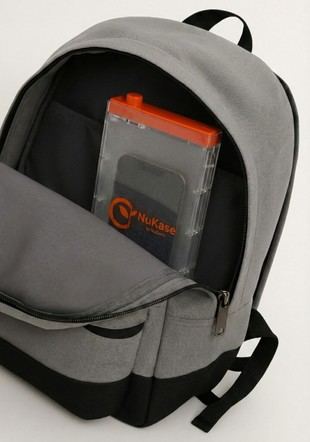 La nueva ley de prohibición de teléfonos en Georgia impulsa la necesidad de soluciones efectivas en las aulas