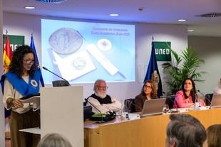 La UNED celebra la graduación de Filosofía y homenajea a profesores jubilados