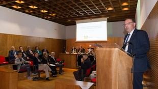 Gumersindo Feijoo se une a la RAGC enfatizando la importancia del conocimiento científico en decisiones sostenibles