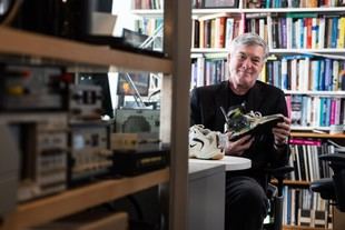 Innovaciones de Joseph Paradiso conectan arte, medicina y ecología